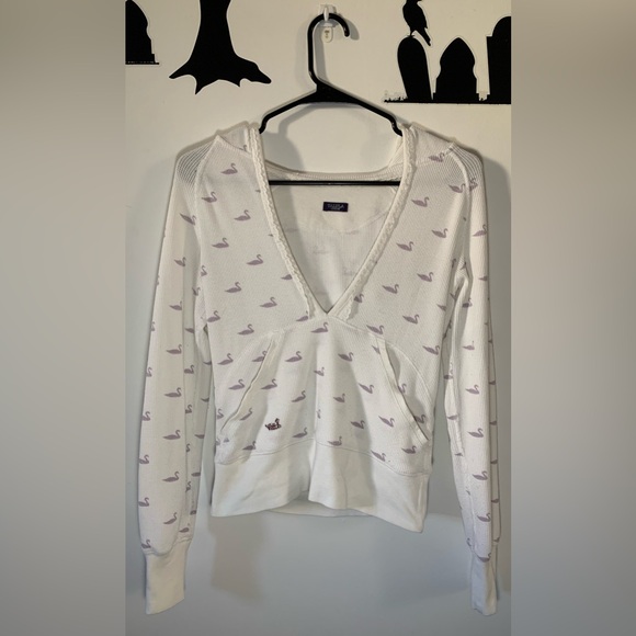 Aritizia Talula Swan Waffle Hoodie - Picture 2 of 7